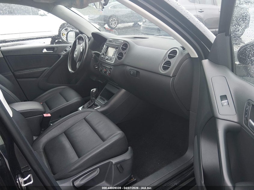 2013 Volkswagen Tiguan S/Se/Sel