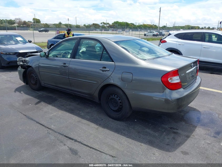 2003 Toyota Camry Le