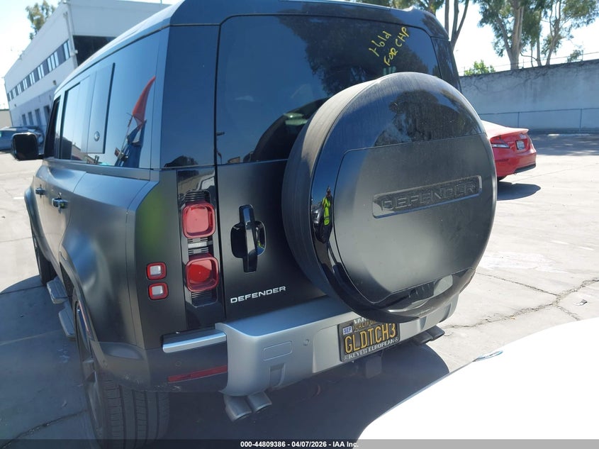 2024 Land Rover Defender 110 P500 Se VIN: SALEPEFE9R2272168 Lot: 44809386