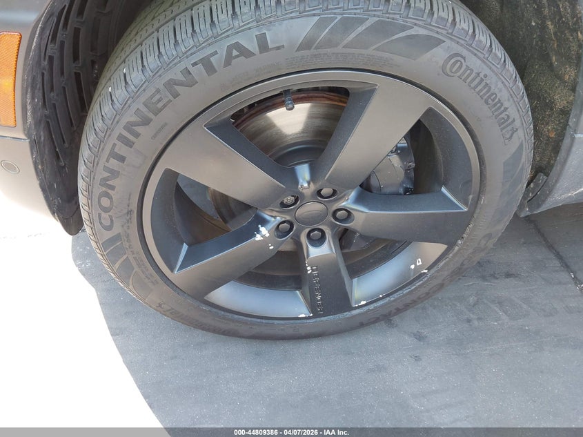 2024 Land Rover Defender 110 P500 Se VIN: SALEPEFE9R2272168 Lot: 44809386