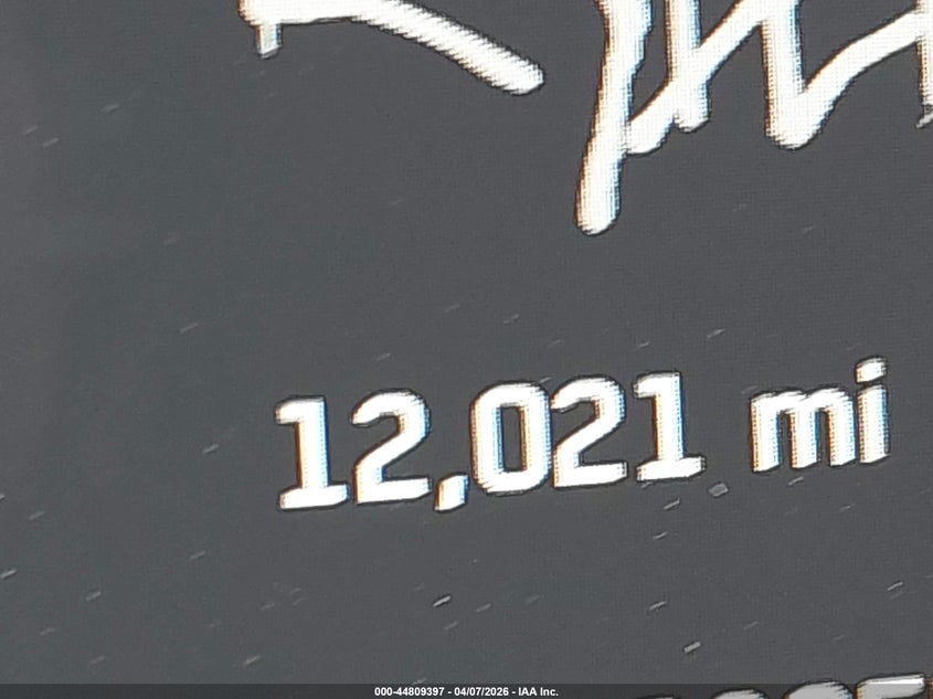 2025 Tesla Cybertruck All-Wheel Drive VIN: 7G2CEHED4SA058605 Lot: 44809397