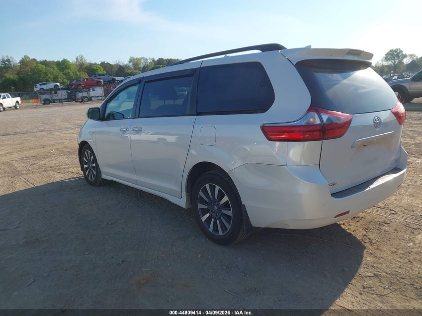 2020 Toyota Sienna Limited Premium