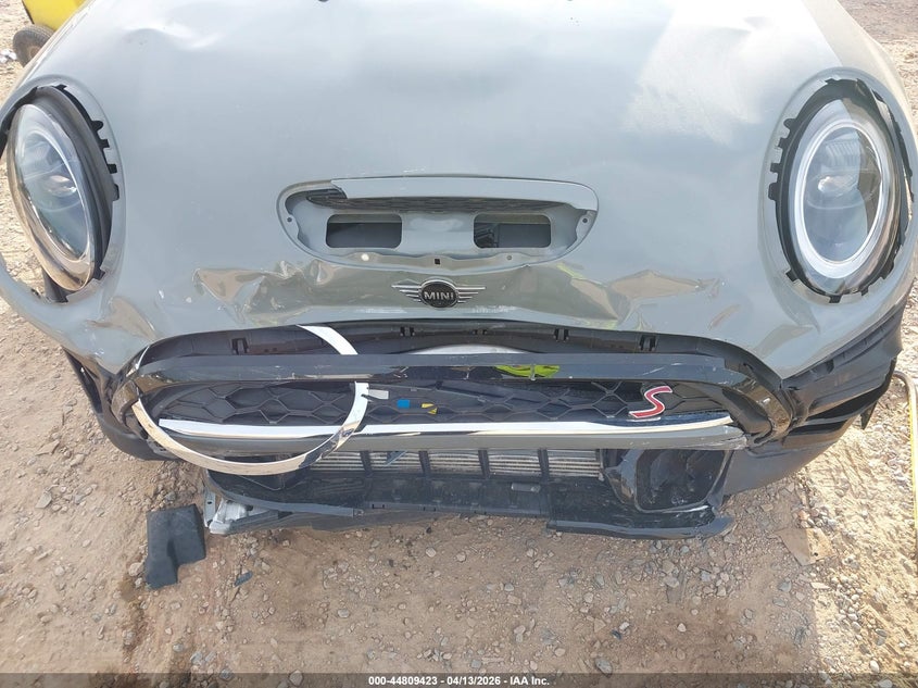 2022 Mini Hardtop Cooper S VIN: WMW53DH04N2S40413 Lot: 44809423