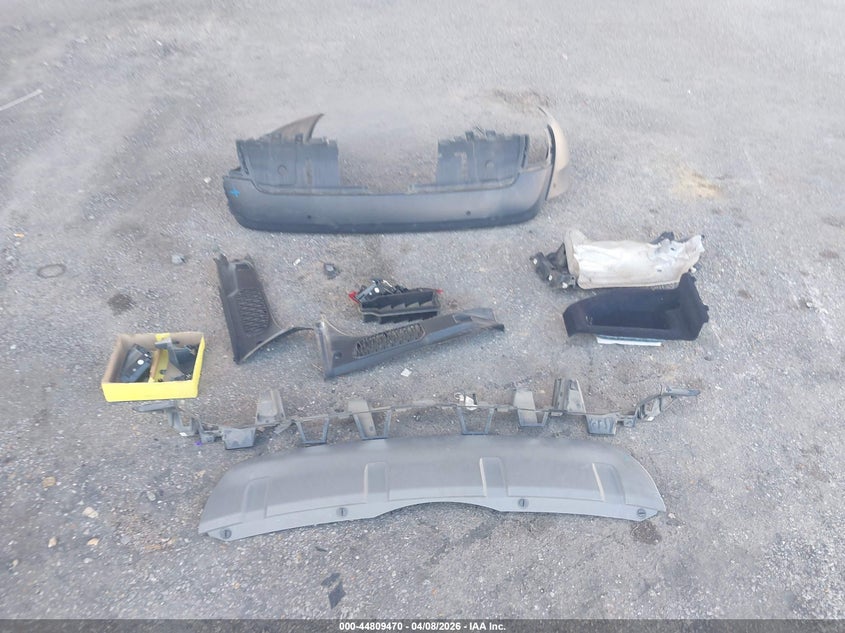 2019 Land Rover Discovery Se VIN: SALRG2RV6K2413098 Lot: 44809470