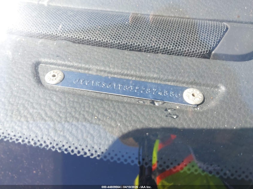 2003 Volvo S60 2.4 VIN: YV1RS61T832287488 Lot: 44809564