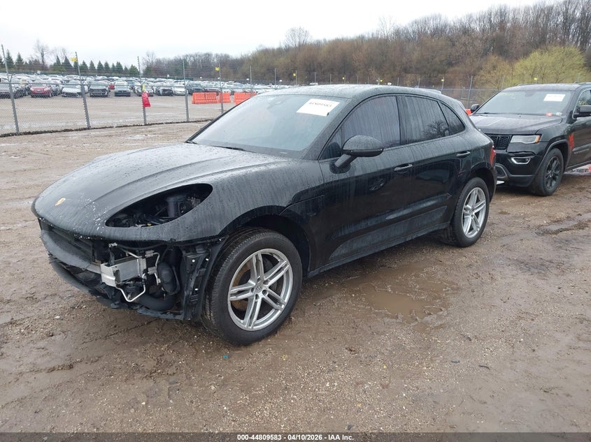 PORSCHE MACAN - zdjęcie 2
