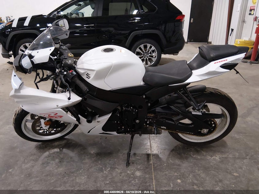 2020 Suzuki Gsx-R600 VIN: JS1GN7FA9L7100709 Lot: 44809626