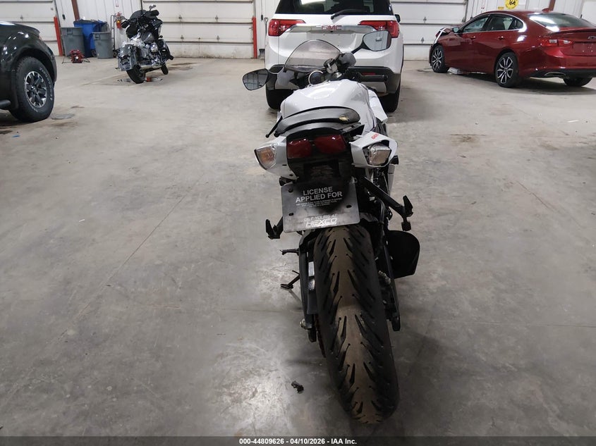 2020 Suzuki Gsx-R600 VIN: JS1GN7FA9L7100709 Lot: 44809626