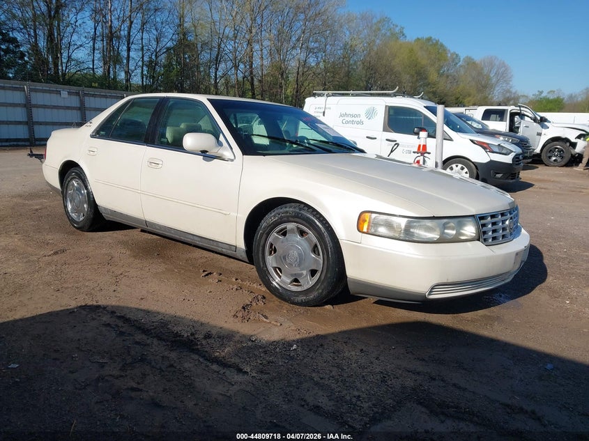 1G6KS54Y8XU901056 CADILLAC SEVILLE Photo 1