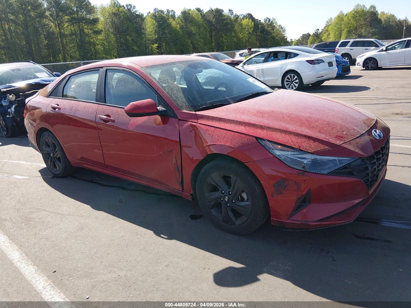 2022 Hyundai Elantra Sel