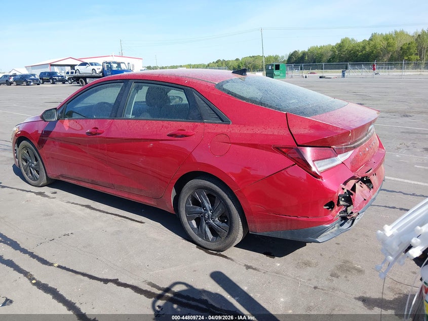 2022 Hyundai Elantra Sel