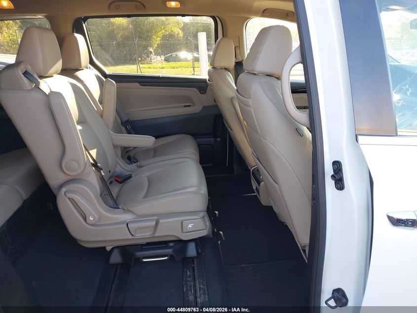 2022 Honda Odyssey Touring VIN: 5FNRL6H85NB046833 Lot: 44809763