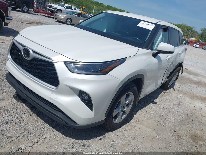 2021 Toyota Highlander Le