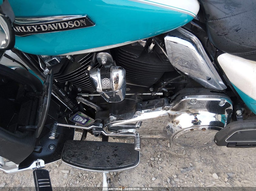 2017 Harley-Davidson Flhtcu Ultra Classic Electra Gld VIN: 1HD1FCC12HB601112 Lot: 44810046