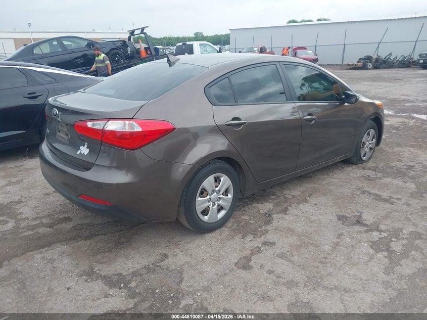 Vin: knafx4a62f5303578, lot: 45307355, kia forte lx 20154