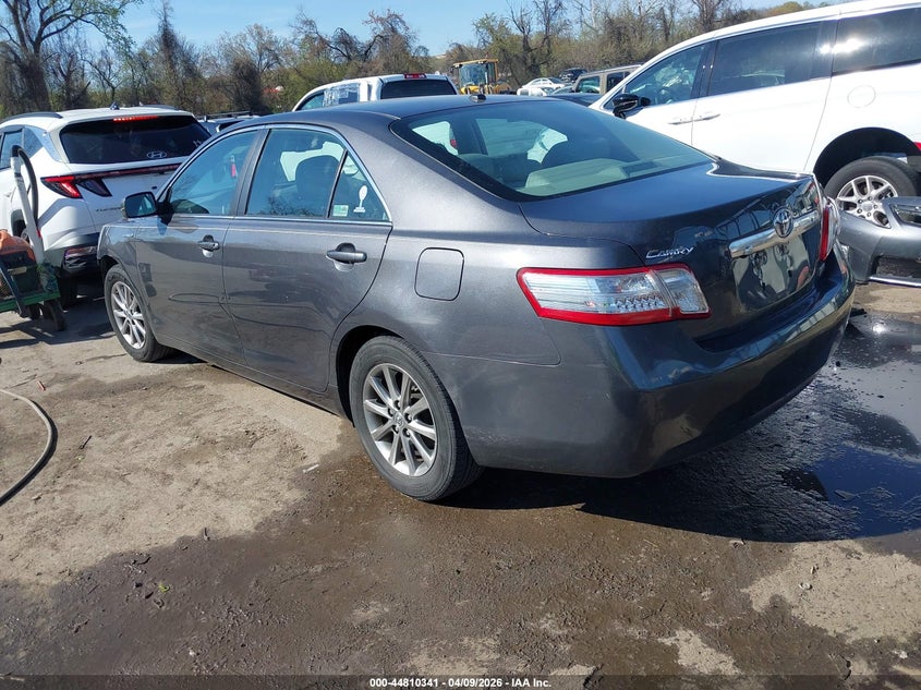 2011 Toyota Camry Hybrid