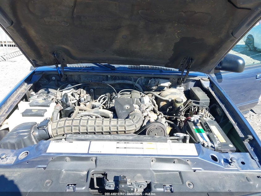 2000 Ford Explorer Xls VIN: 1FMZU62X6YZB53980 Lot: 44810362