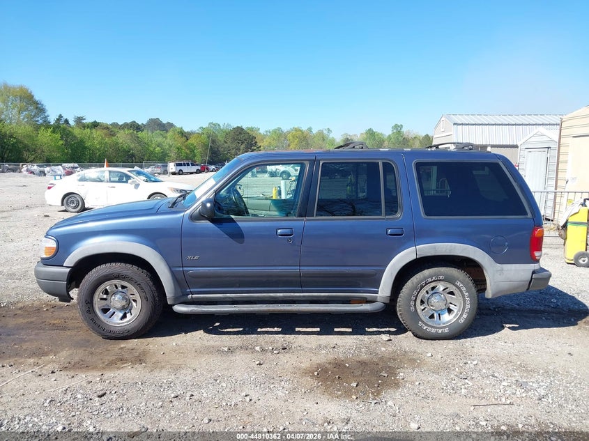 2000 Ford Explorer Xls VIN: 1FMZU62X6YZB53980 Lot: 44810362