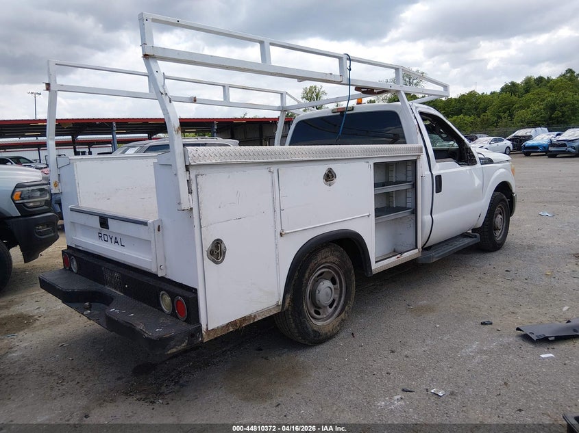 1FDBF2A69EEB82714 2014 Ford F250 6.2 F-250 Xl white