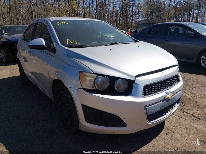 2015 Chevrolet Sonic Ls Auto