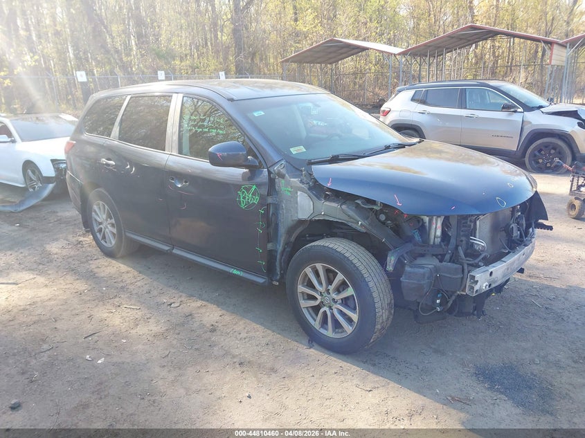 2015 Nissan Pathfinder S