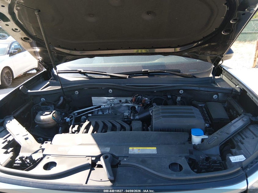 2023 Volkswagen Atlas Cross Sport 3.6L V6 Se W/Technology VIN: 1V2WE2CA5PC210757 Lot: 44810527