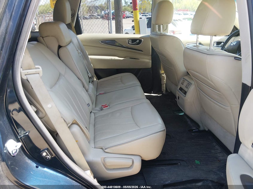 2016 INFINITI QX60 auction photo 8