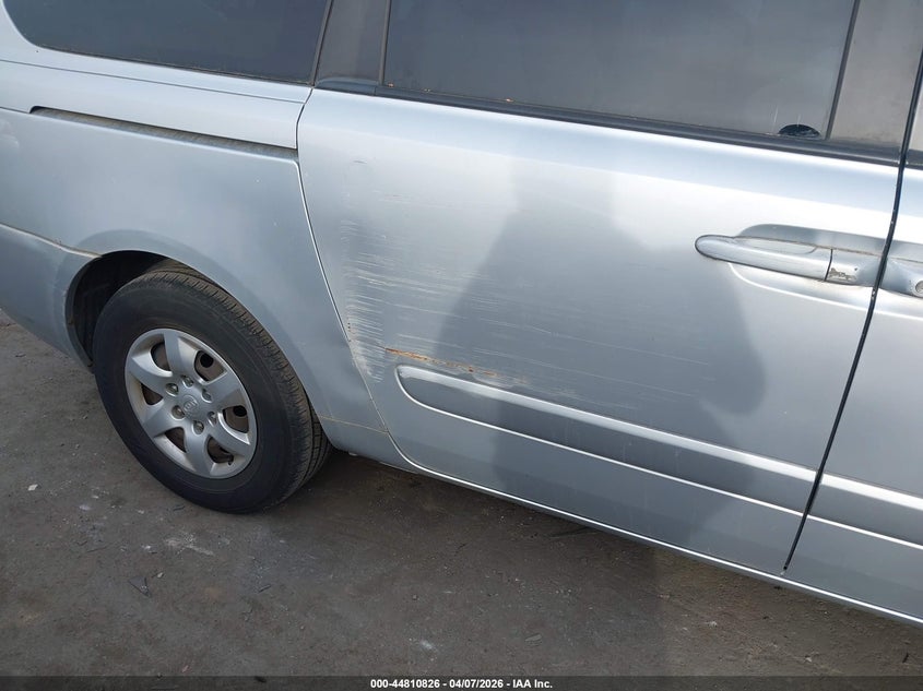 2008 Kia Sedona Lx VIN: KNDMB233286264259 Lot: 44810826