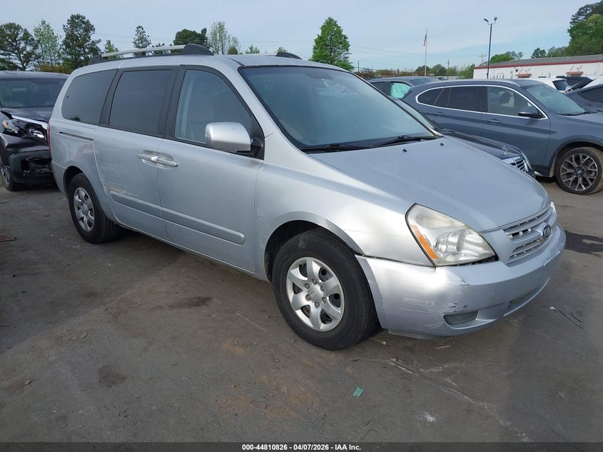 2008 Kia Sedona Lx