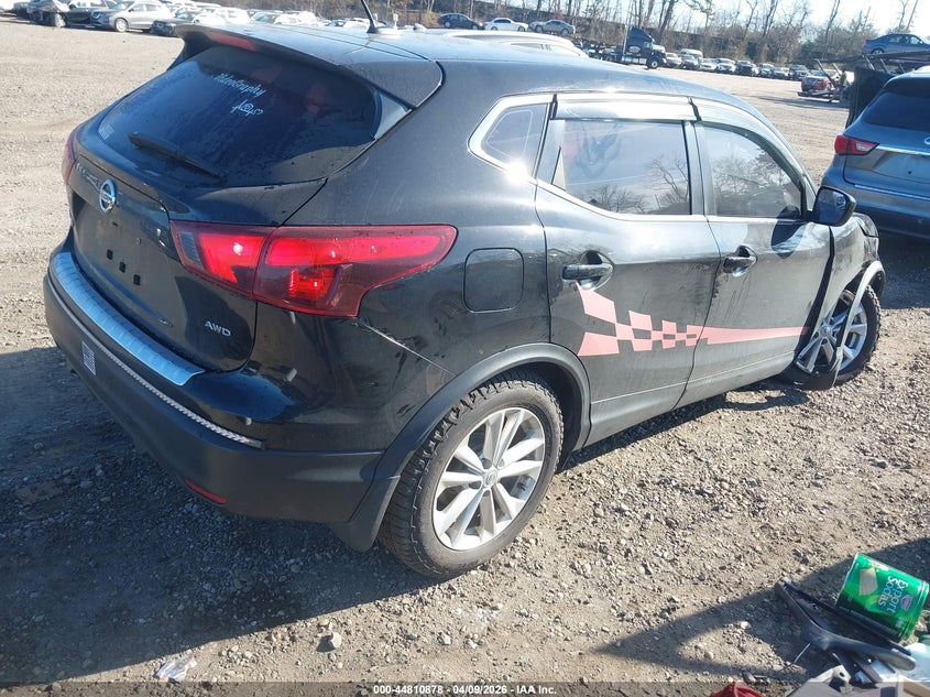 2017 Nissan Rogue Sport S