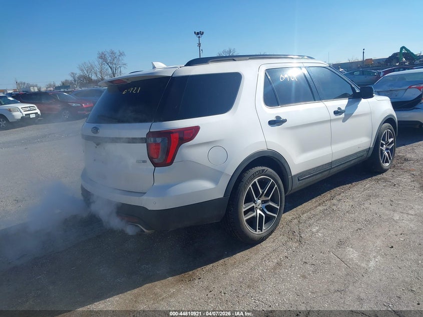 2016 Ford Explorer Sport