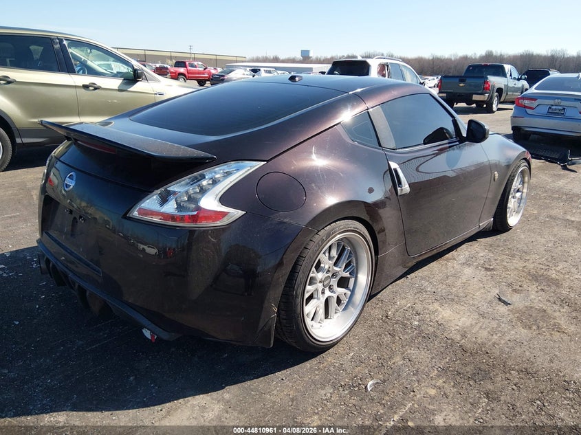 Vin: jn1az4eh4am503379, lot: 45308229, nissan 370z 20104