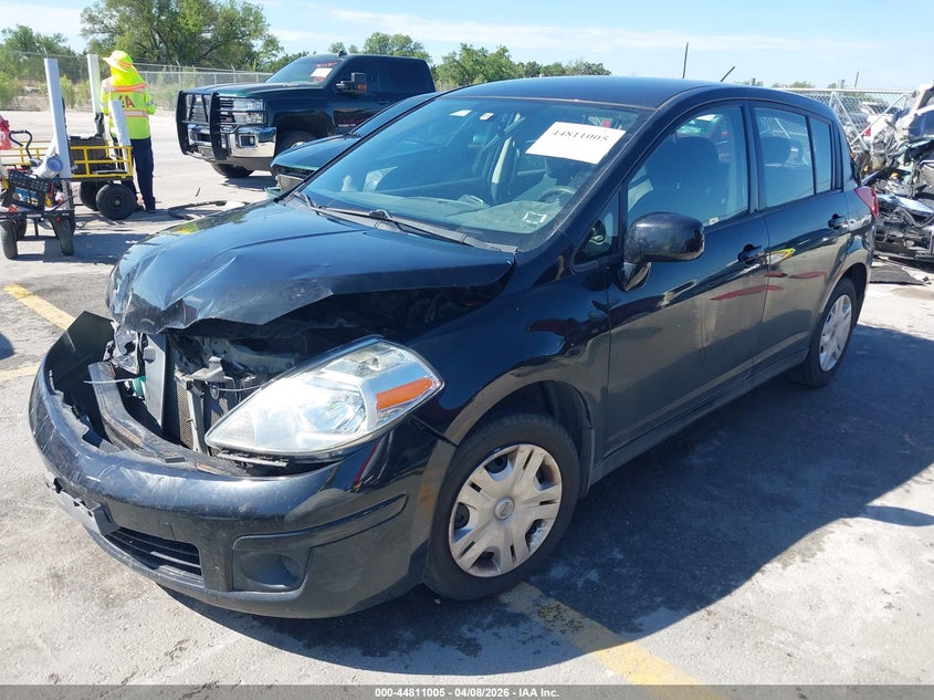 2010 Nissan Versa 1.8S