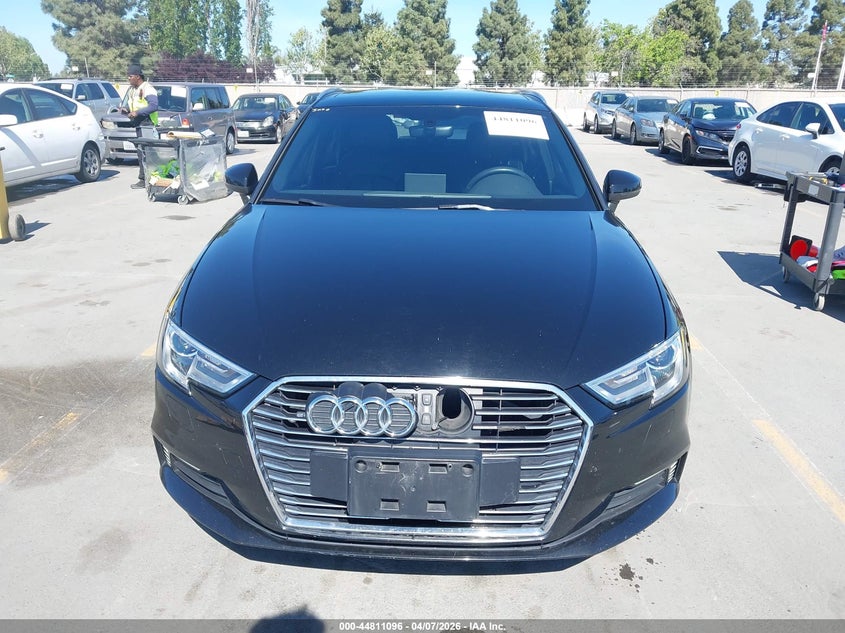 AtlanticExpress - Audi A3 e-tron