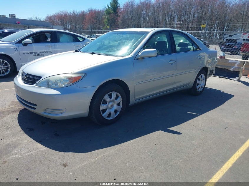 2004 Toyota Camry Le
