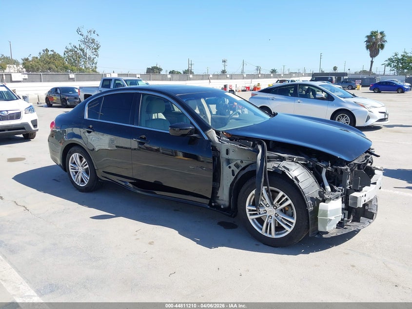 2012 Infiniti G37 Journey