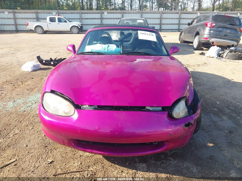 1999 Mazda Mx-5 Miata Leather Pkg/Popular Equipment Pkg/Sports Pkg/Touring Pkg VIN: JM1NB3533X0108319 Lot: 44811256