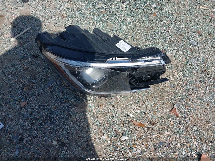 2024 Volkswagen Atlas Cross Sport 2.0T Se W/Technology VIN: 1V2WE2CA2RC213442 Lot: 44811290