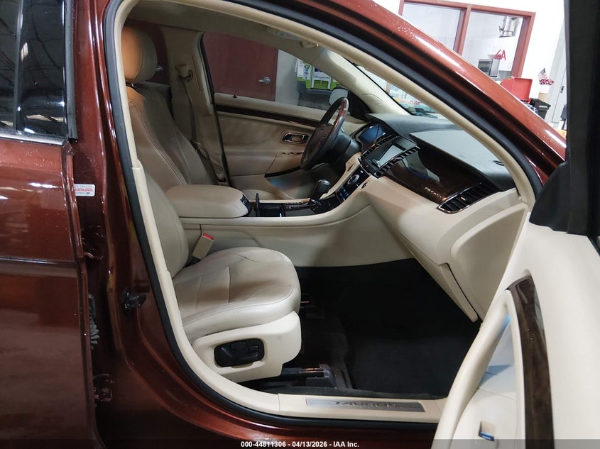 2015 Ford Taurus Limited