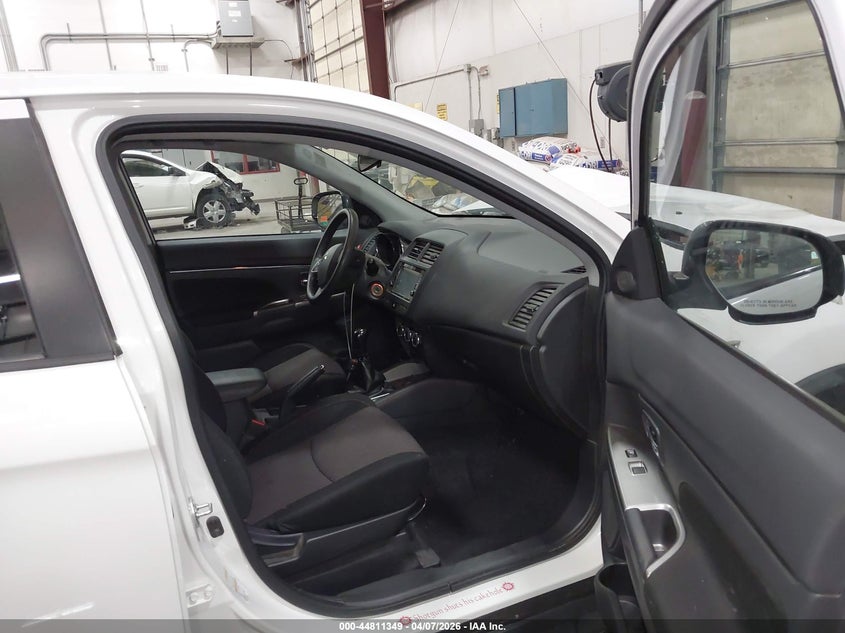 2019 Mitsubishi Outlander Sport 2.0 Es