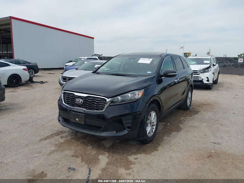 5XYPG4A30KG586996 2019 Kia Sorento 2.4l L photo 1