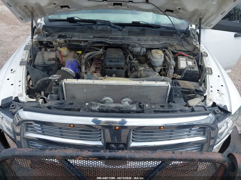 3C6UD5CLXCG147927 2012 Ram 2500 6.7 Ram St white