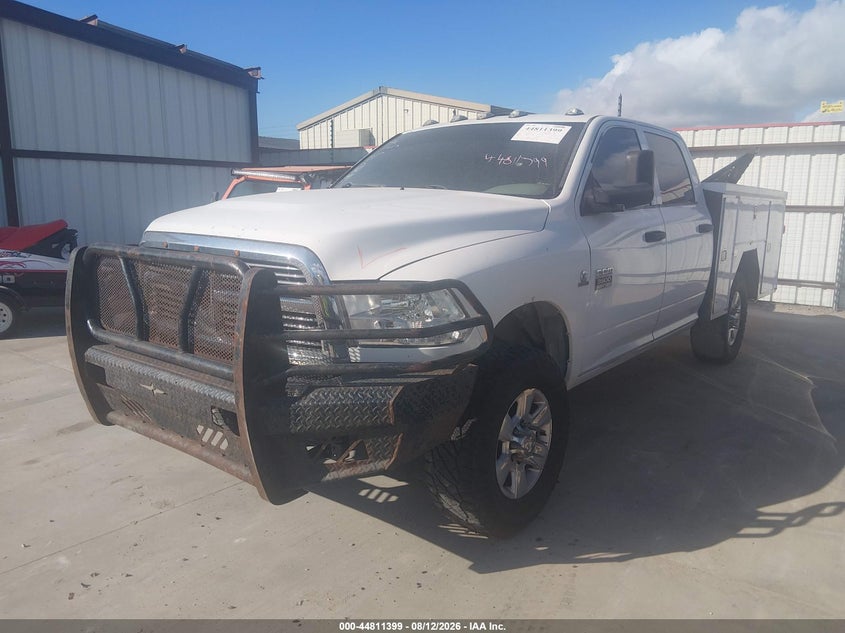 Vin: 3c6ud5clxcg147927, lot: 45308667, ram 2500 st 20122