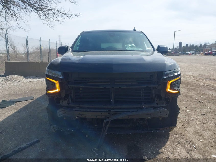 2022 Chevrolet Suburban 4Wd Lt VIN: 1GNSKCKD4NR112556 Lot: 44811442