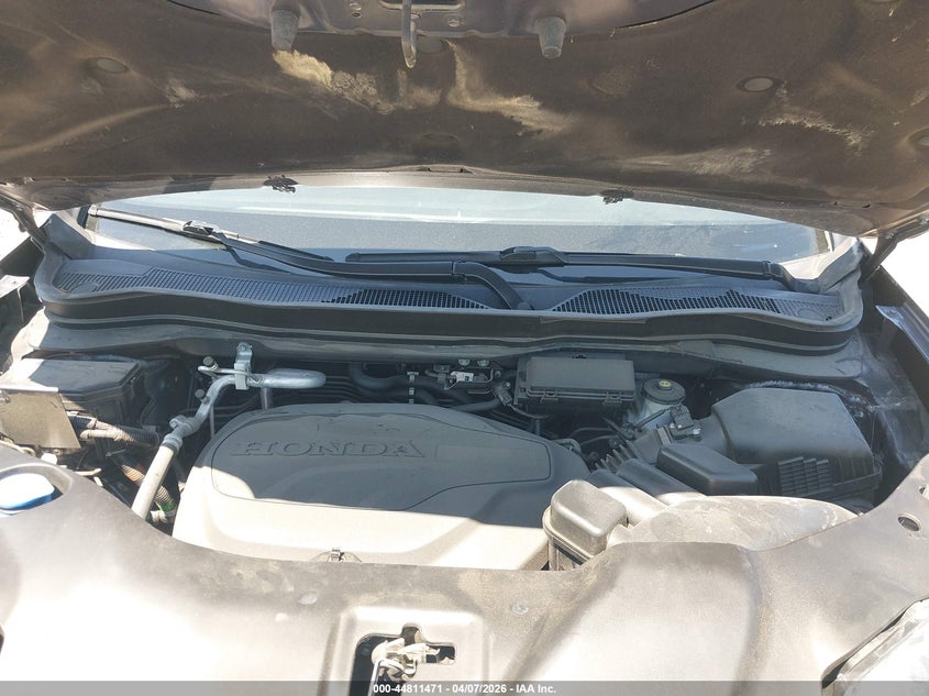 2021 Honda Passport 2Wd Sport VIN: 5FNYF7H25MB008229 Lot: 44811471