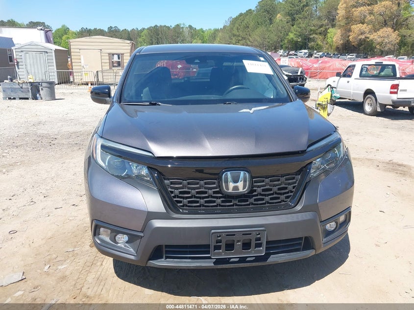 2021 Honda Passport 2Wd Sport VIN: 5FNYF7H25MB008229 Lot: 44811471