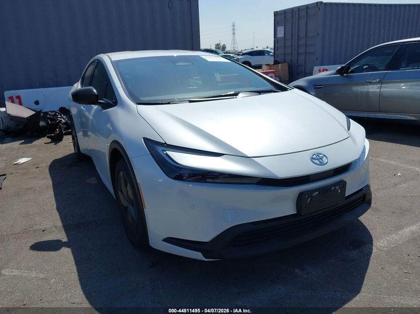 2025 Toyota Prius Le