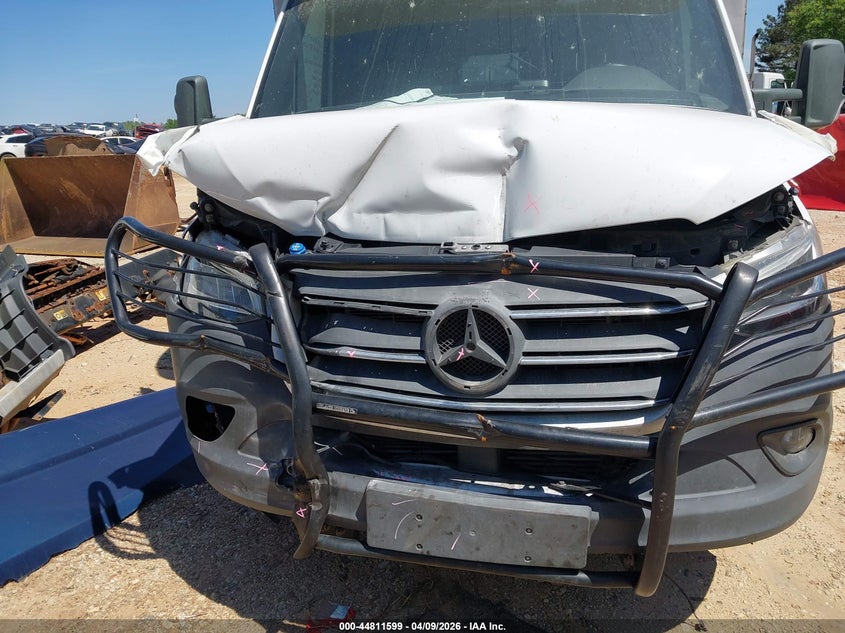 2019 Mercedes-Benz Sprinter 4500 Standard Roof V6 VIN: WDAPF4CD7KN013369 Lot: 44811599
