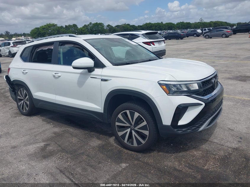 2024 VOLKSWAGEN TAOS  (VIN: 3VVSX7B22RM018930)
