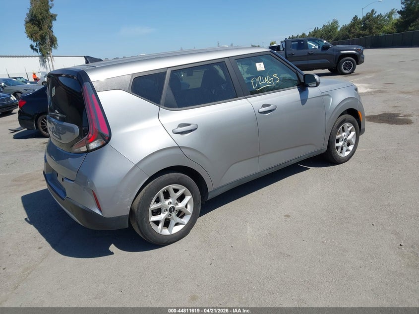 Vin: kndj23au7p7881086, lot: 45308887, kia soul lx 20234